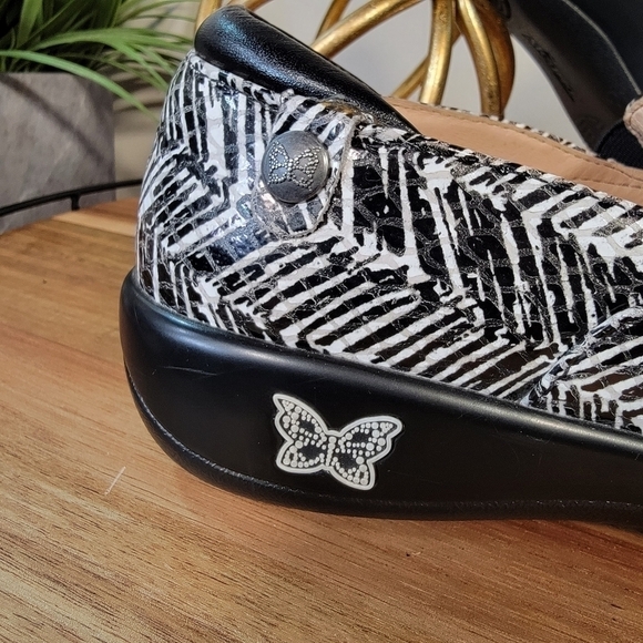 Alegria Keli Black & white Professional Nursing Nurse Work Shoes Flats Size 36 - Picture 7 of 17
